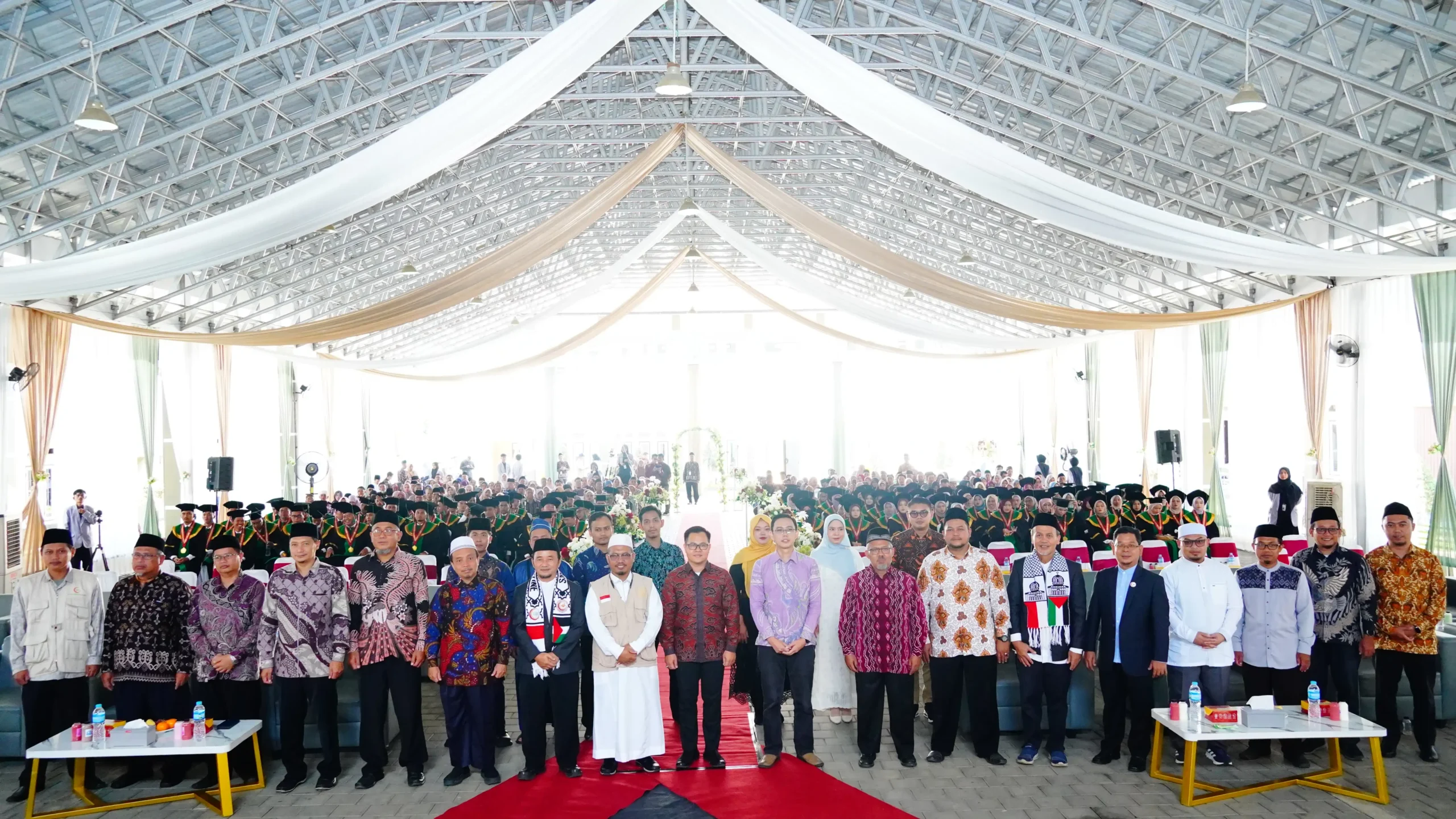 Wisuda Ke-1 STIQ As-Syifa