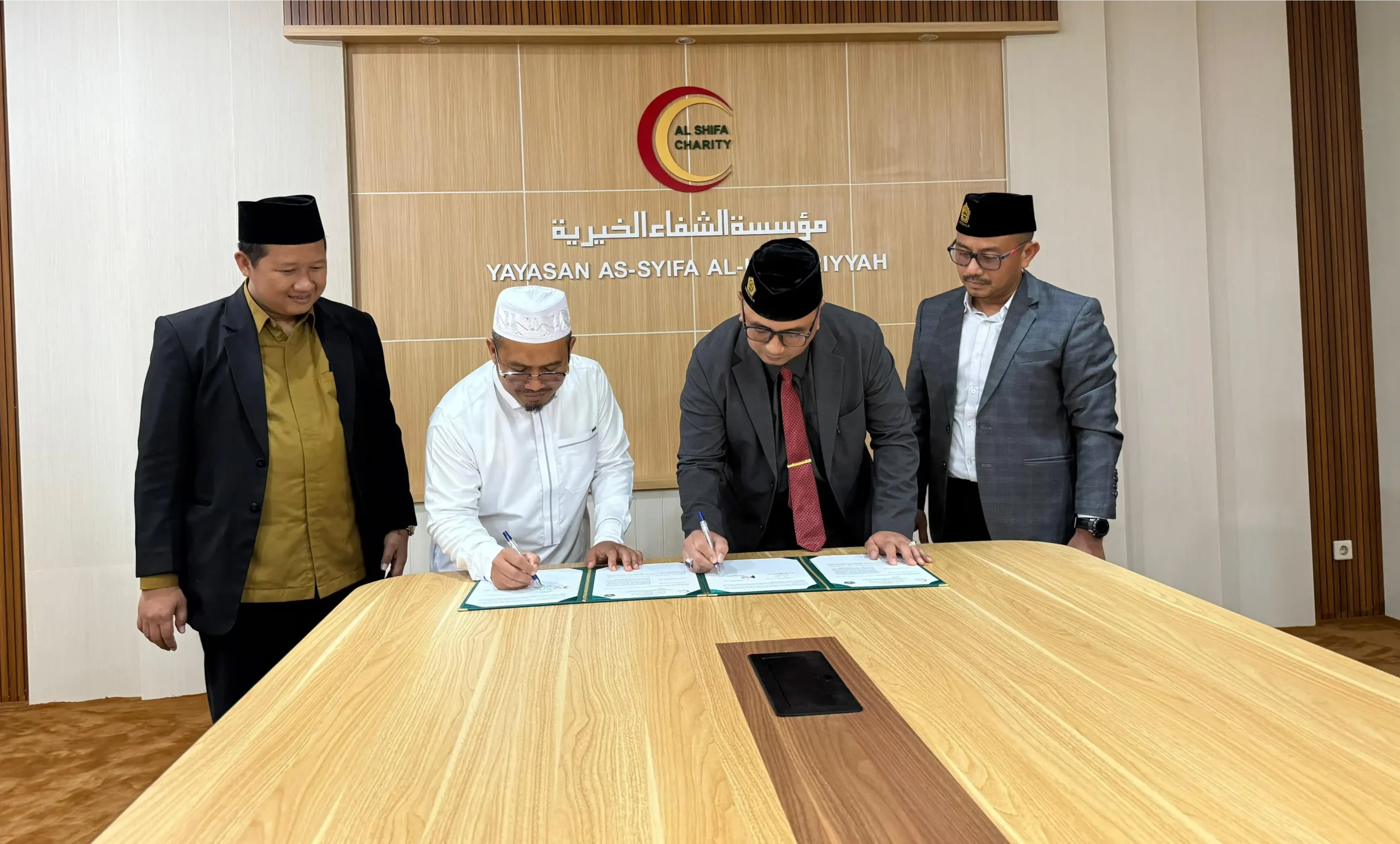 Catat Lulusan Terbaik Kedokteran, UNISSULA Perkuat Kerja Sama dengan As-Syifa 1 Penandatanganan MoU As-Syifa dan UNISSULA