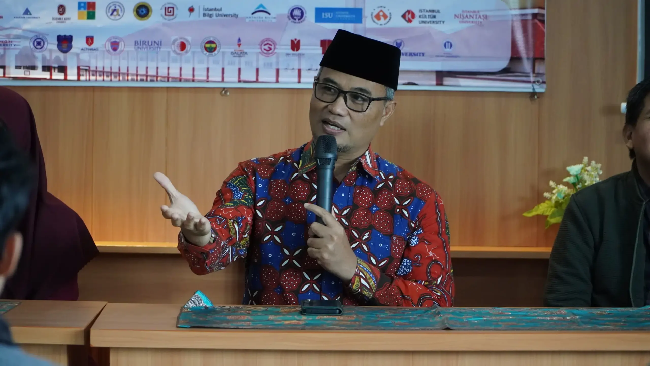 54 Santri As-Syifa Ikuti Global Pathway Program Siap Tembus Perguruan Tinggi Luar Negeri 1 Direktur Dikdasmen As-Syifa, Abdurahim Casim, M.Pd.,CHRM.
