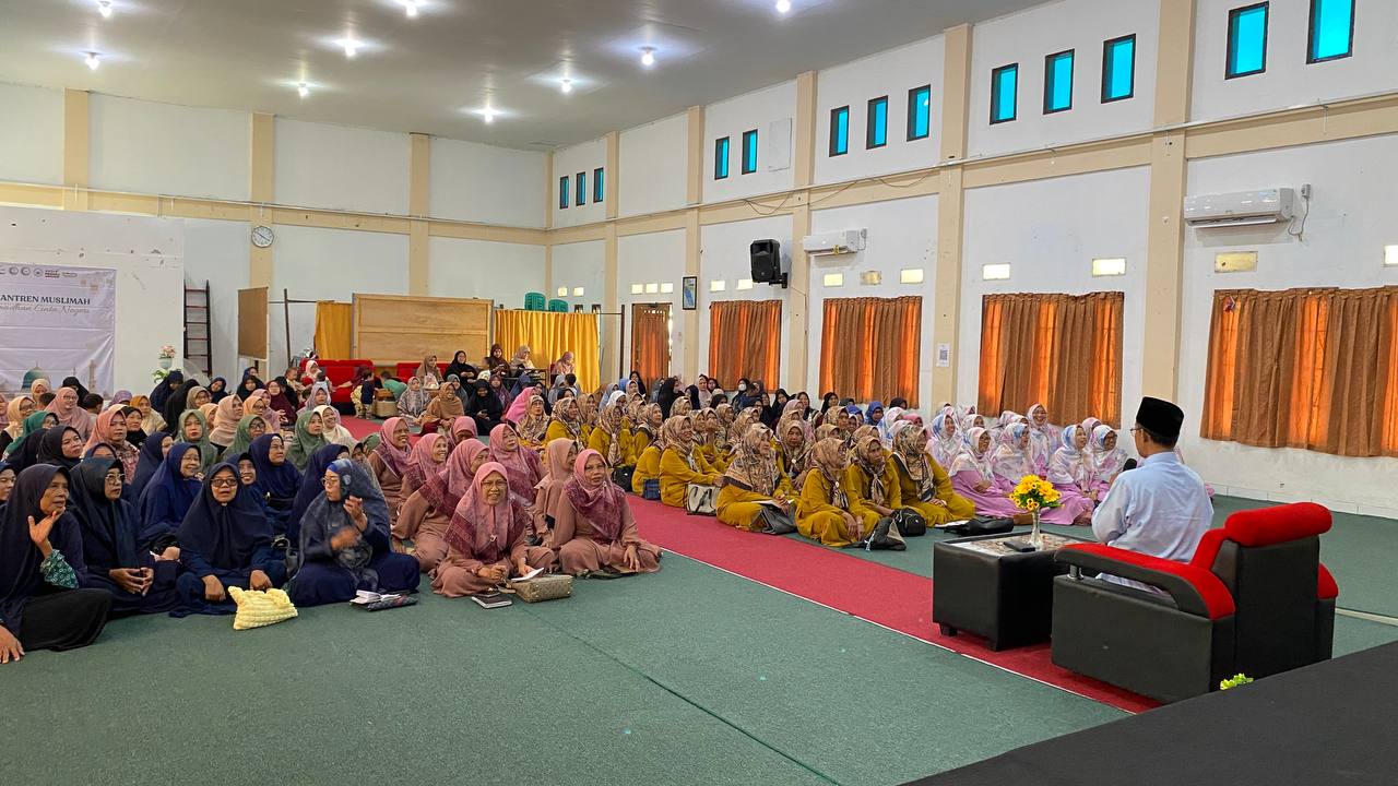 Pesantren Muslimah ke-8 di Wanareja Diikuti 350 Peserta, Usung Tema Ramadhan Cinta Negeri 1 Kegiatan Pesantren Muslimah ke-8, As-Syifa Wanareja