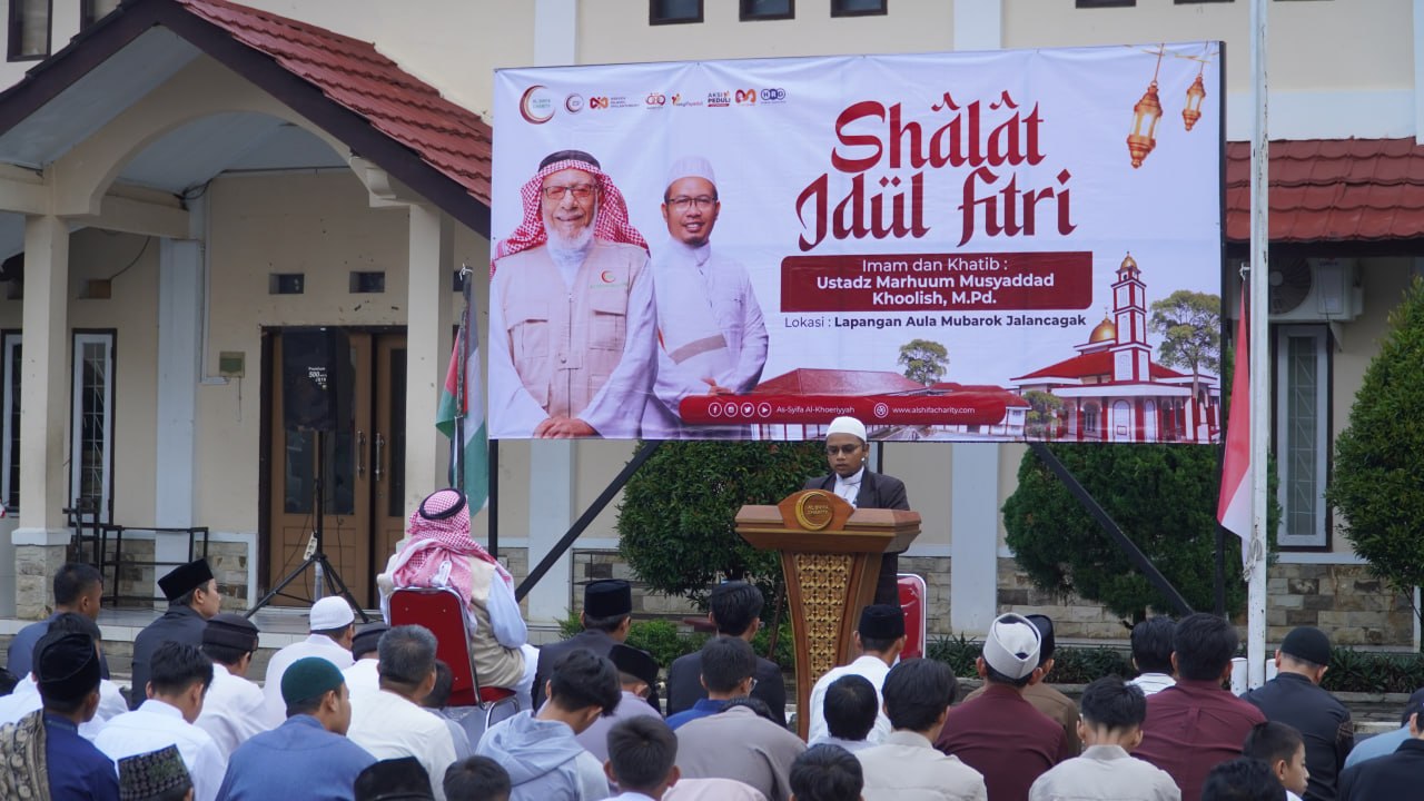 imam dan khotib, Ustadz Marhuum Musyaddad Kholis, M.Pd.