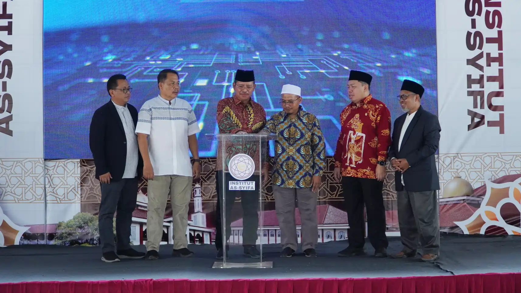 Dari STIQ ke Institut: Langkah Besar As-Syifa Membangun Pendidikan Berbasis Al-Qur’an 1 HMS08810